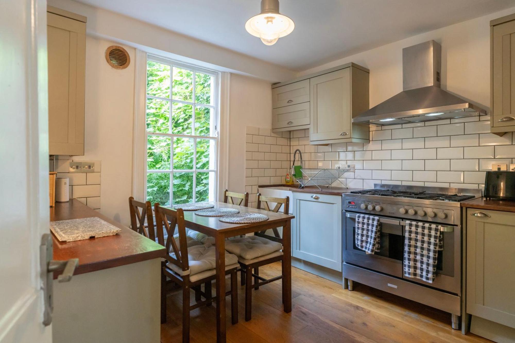 Gorgeous 2Bed House In New Road Apartment London Ngoại thất bức ảnh